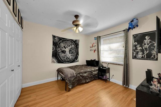 2259 Nova Village Drive, Davie, FL 33317