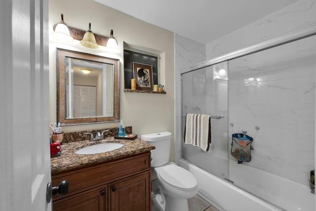 2259 Nova Village Drive, Davie, FL 33317