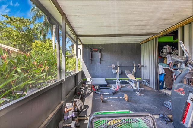 2259 Nova Village Drive, Davie, FL 33317