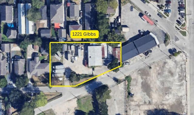 1211 Gibbs Street, Houston, TX 77009