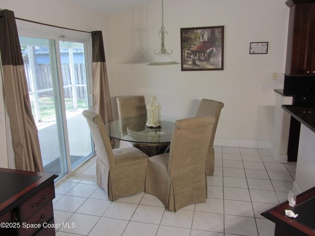 1422 Kaslo Circle NW, Palm Bay, FL 32907