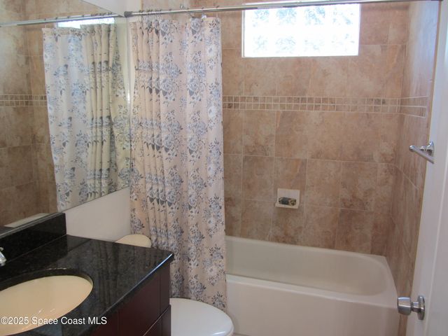 1422 Kaslo Circle NW, Palm Bay, FL 32907