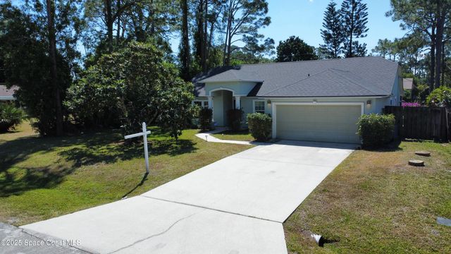 1422 Kaslo Circle NW, Palm Bay, FL 32907