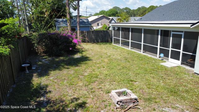 1422 Kaslo Circle NW, Palm Bay, FL 32907