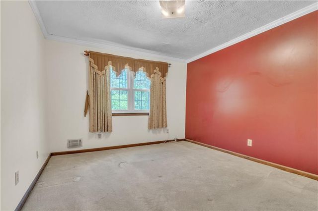 9082 Chestnut Lake Drive, Jonesboro, GA 30236