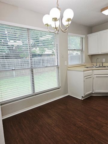 3921 Huckleberry Drive, Fort Worth, TX 76137