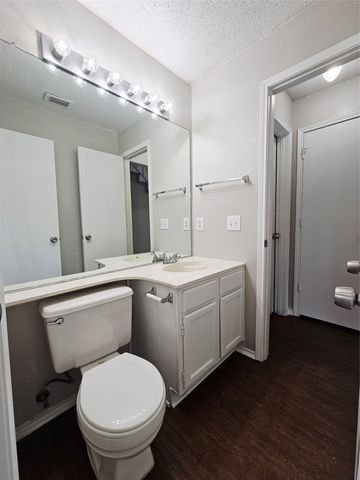 3921 Huckleberry Drive, Fort Worth, TX 76137
