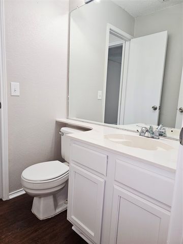 3921 Huckleberry Drive, Fort Worth, TX 76137