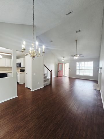 3921 Huckleberry Drive, Fort Worth, TX 76137