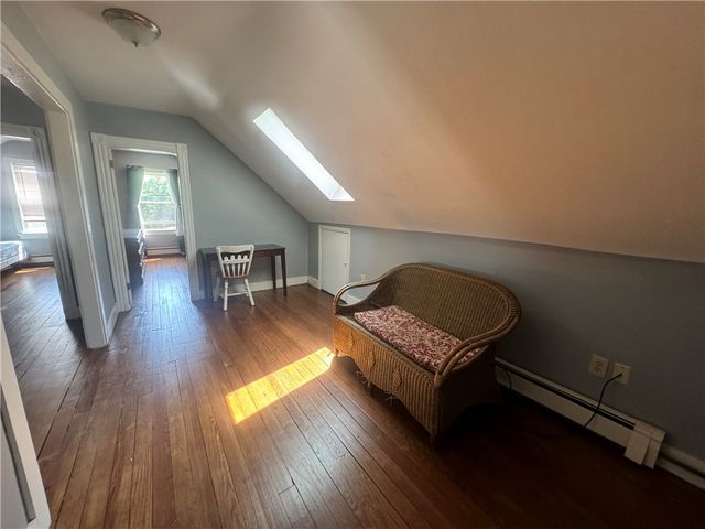 60 Berkeley Avenue 2, Newport, RI 02840