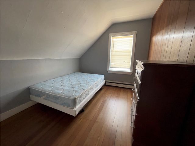 60 Berkeley Avenue 2, Newport, RI 02840