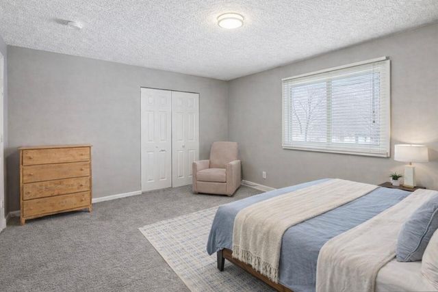 708 Heritage Way, Farmington, MN 55024