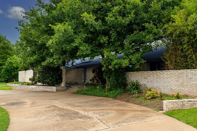 14500 Wilson Road, Edmond, OK 73013