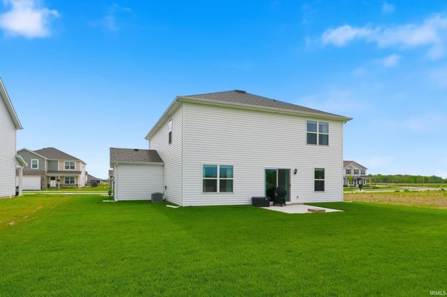 5206 Bing Pass, New Haven, IN 46774