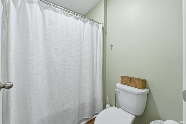 5206 Bing Pass, New Haven, IN 46774