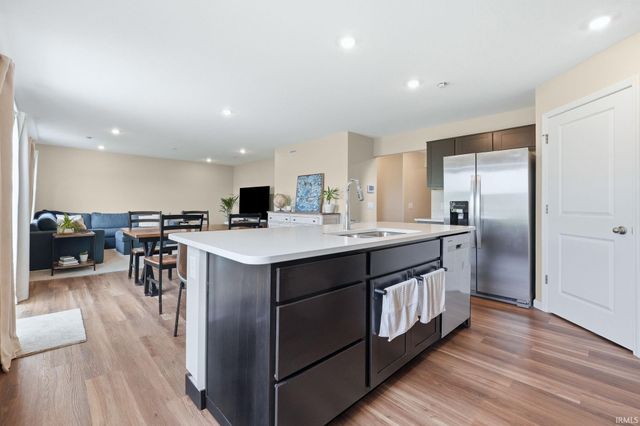 5206 Bing Pass, New Haven, IN 46774