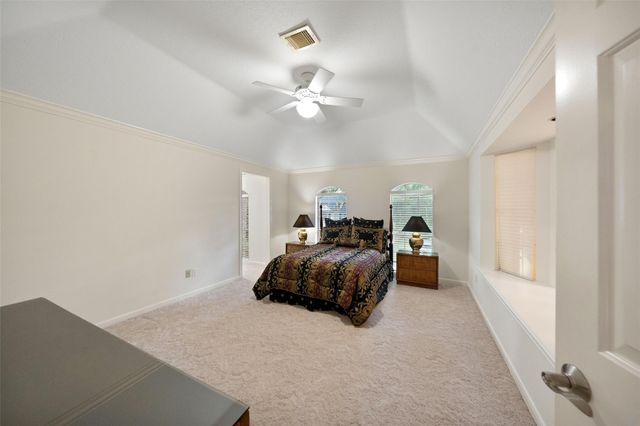 1722 Chestnut Grove Lane, Kingwood, TX 77345