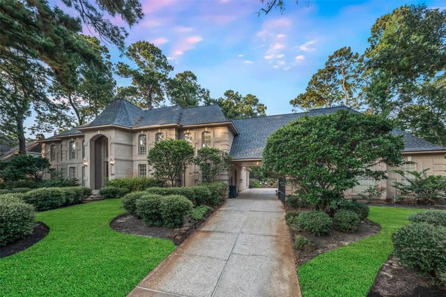 1722 Chestnut Grove Lane, Kingwood, TX 77345