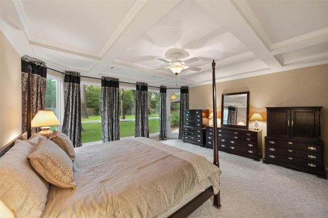 1722 Chestnut Grove Lane, Kingwood, TX 77345