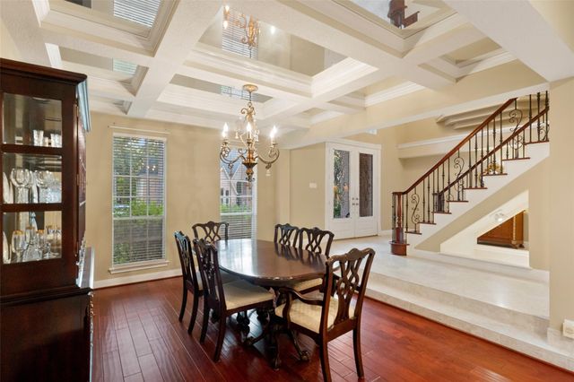 1722 Chestnut Grove Lane, Kingwood, TX 77345