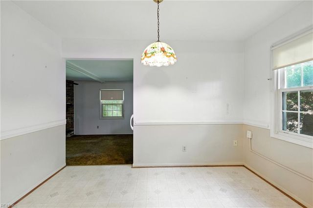 212 Caisson XING, Hampton, VA 23669