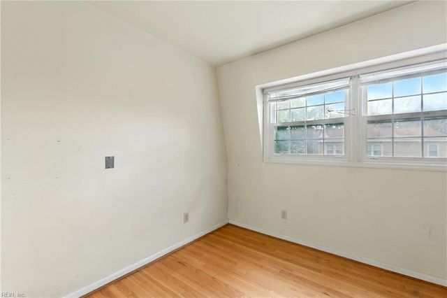 212 Caisson XING, Hampton, VA 23669