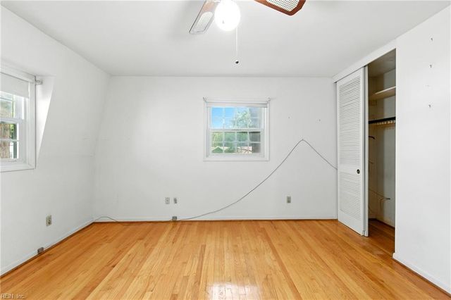 212 Caisson XING, Hampton, VA 23669
