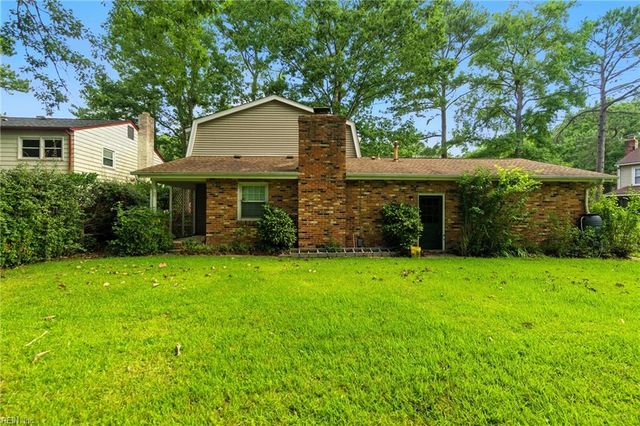 212 Caisson XING, Hampton, VA 23669