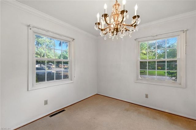 212 Caisson XING, Hampton, VA 23669