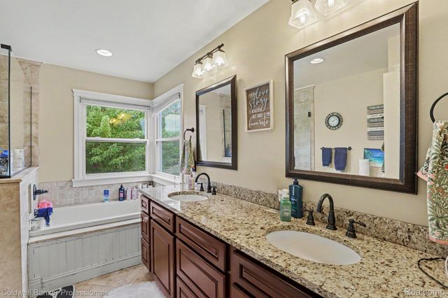 3775 Reamer Road, Oregon Township, MI 48446