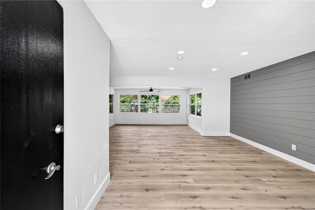 2141 INDIAN AVENUE S, Belleair Bluffs, FL 33770