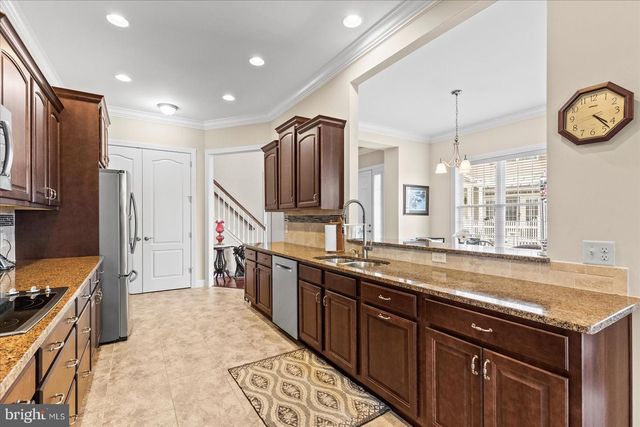 1006 WINTERGREEN DRIVE, Mechanicsburg, PA 17050