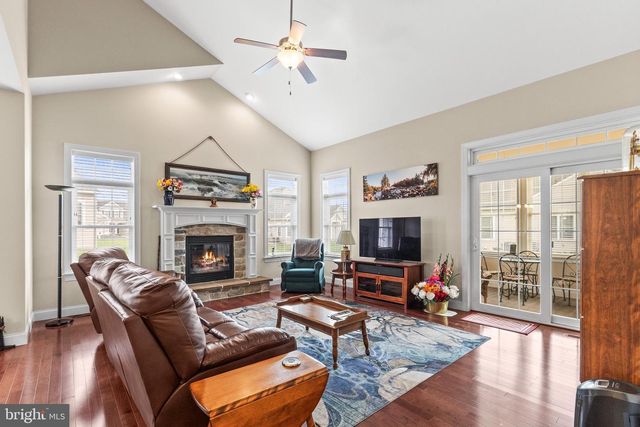 1006 WINTERGREEN DRIVE, Mechanicsburg, PA 17050