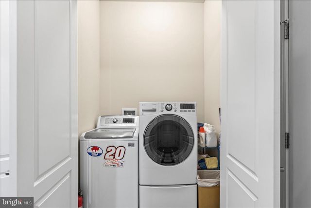 1006 WINTERGREEN DRIVE, Mechanicsburg, PA 17050
