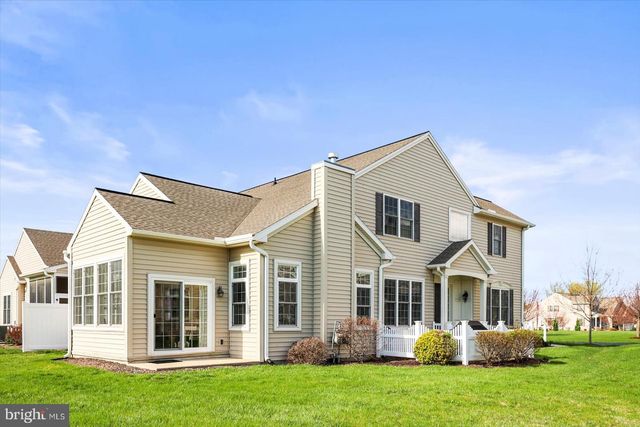 1006 WINTERGREEN DRIVE, Mechanicsburg, PA 17050