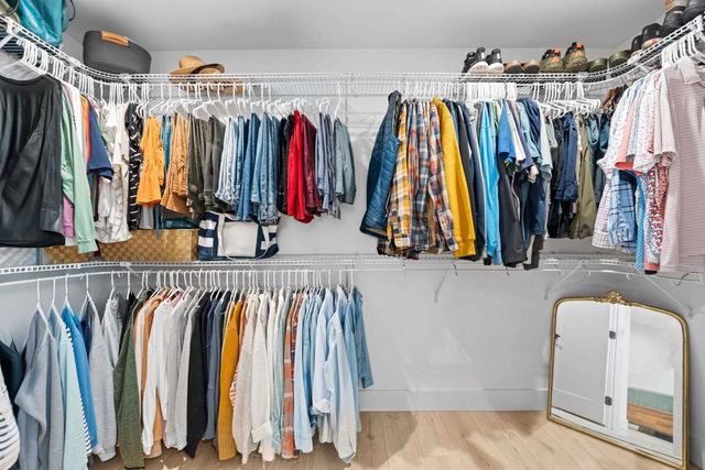 18608 E Lindsay Ln, Greenacres, WA 99016