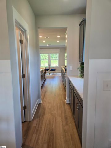 100 Alyssa Landing Drive, Fountain Inn, SC 29644