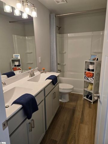 100 Alyssa Landing Drive, Fountain Inn, SC 29644