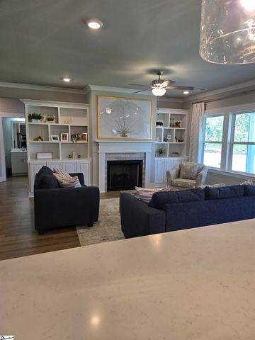 100 Alyssa Landing Drive, Fountain Inn, SC 29644