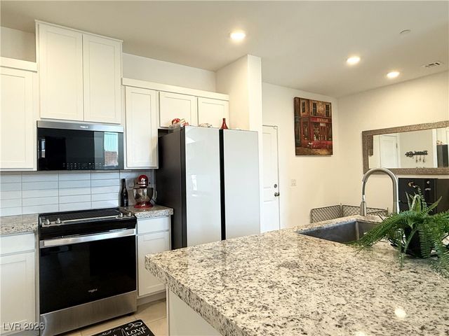 206 Freeport View Place, Henderson, NV 89011