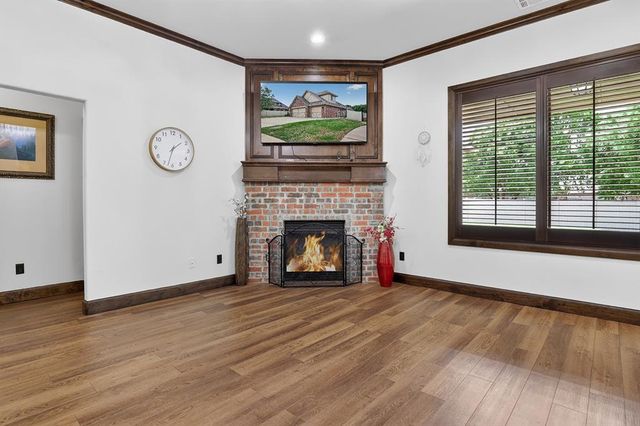 17701 Griffin Gate Drive, Edmond, OK 73012