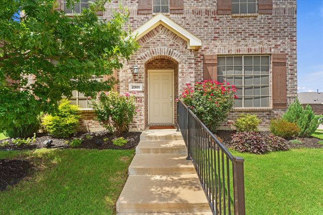 2301 Opaline Drive, Little Elm, TX 76227