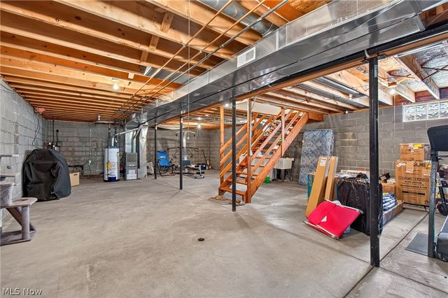 3014 Harmont Avenue NE, Canton, OH 44705
