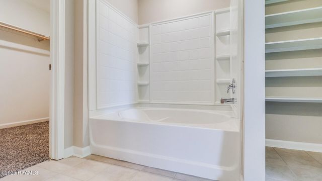 214 Southern Oak Drive, Lafayette, LA 70507