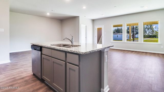 214 Southern Oak Drive, Lafayette, LA 70507