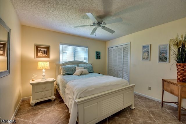 1432 SW 52nd TER, Cape Coral, FL 33914