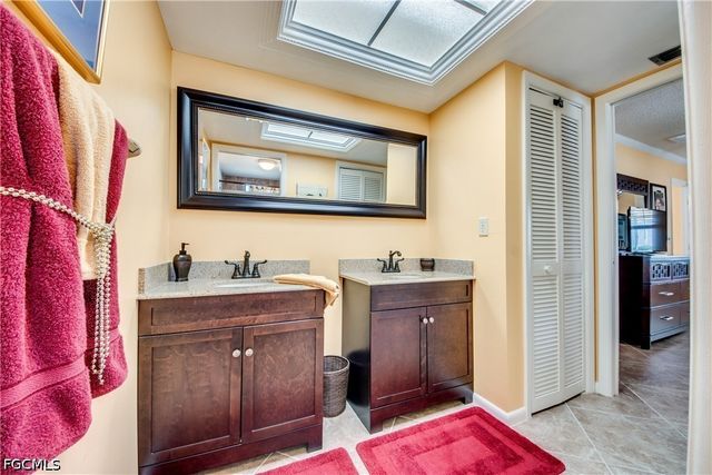 1432 SW 52nd TER, Cape Coral, FL 33914