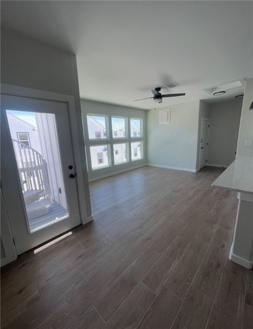 603 E Avenue G 303, Port Aransas, TX 78373