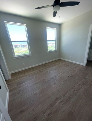 603 E Avenue G 303, Port Aransas, TX 78373