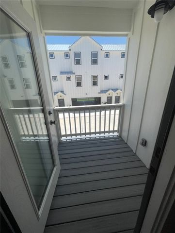 603 E Avenue G 303, Port Aransas, TX 78373